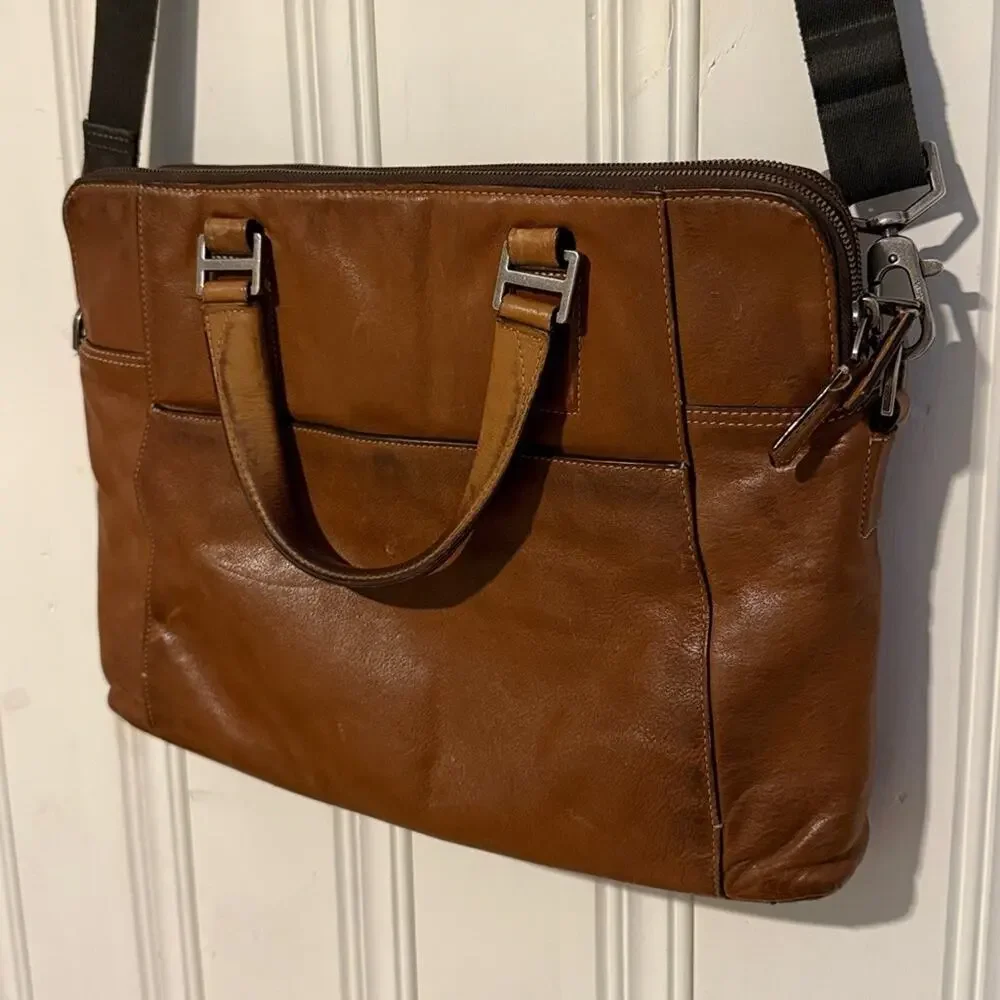 Tumi vintage brown leather minimalist crossbody messenger laptop briefcase bag